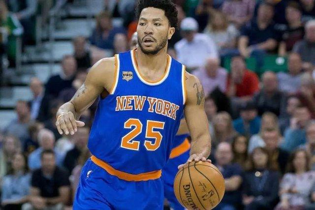  班切罗全能表现惊艳全场，魔术新秀领军逆转击败尼克斯